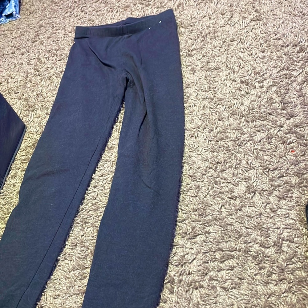 Grey leggings